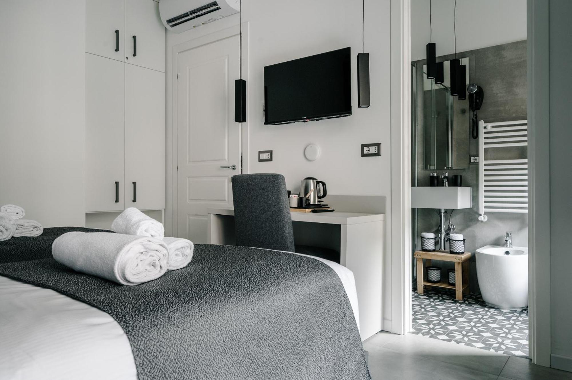 B&B Lumas โรม ภายนอก รูปภาพ