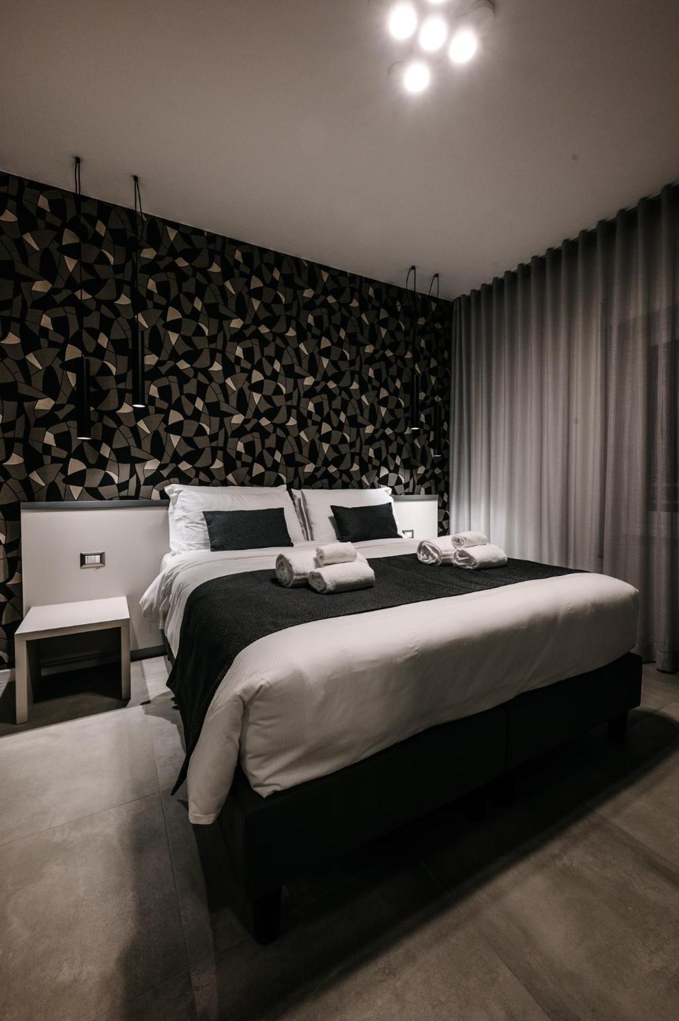 B&B Lumas โรม ภายนอก รูปภาพ