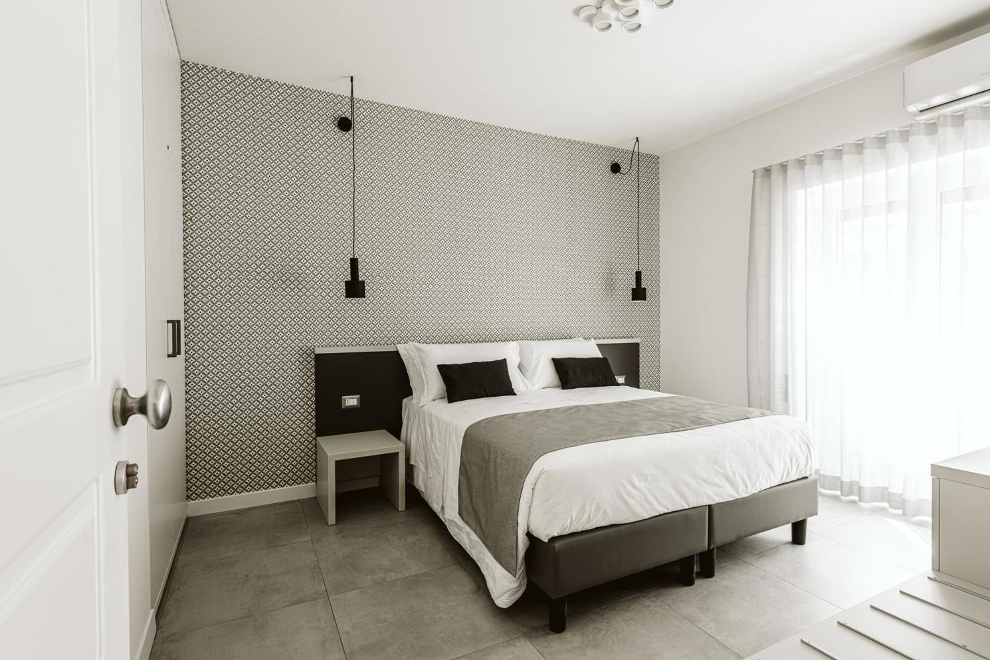B&B Lumas โรม ภายนอก รูปภาพ