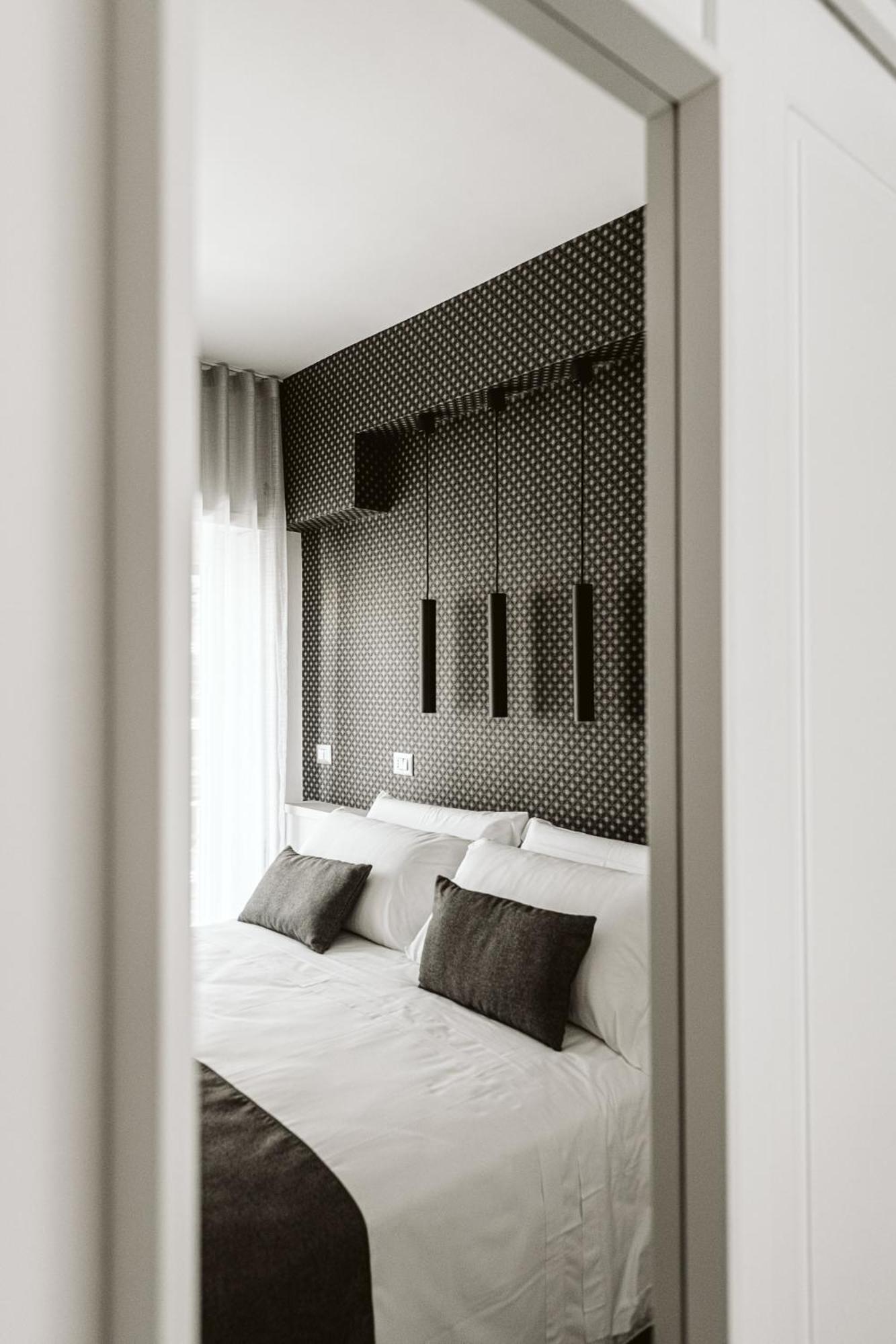 B&B Lumas โรม ภายนอก รูปภาพ