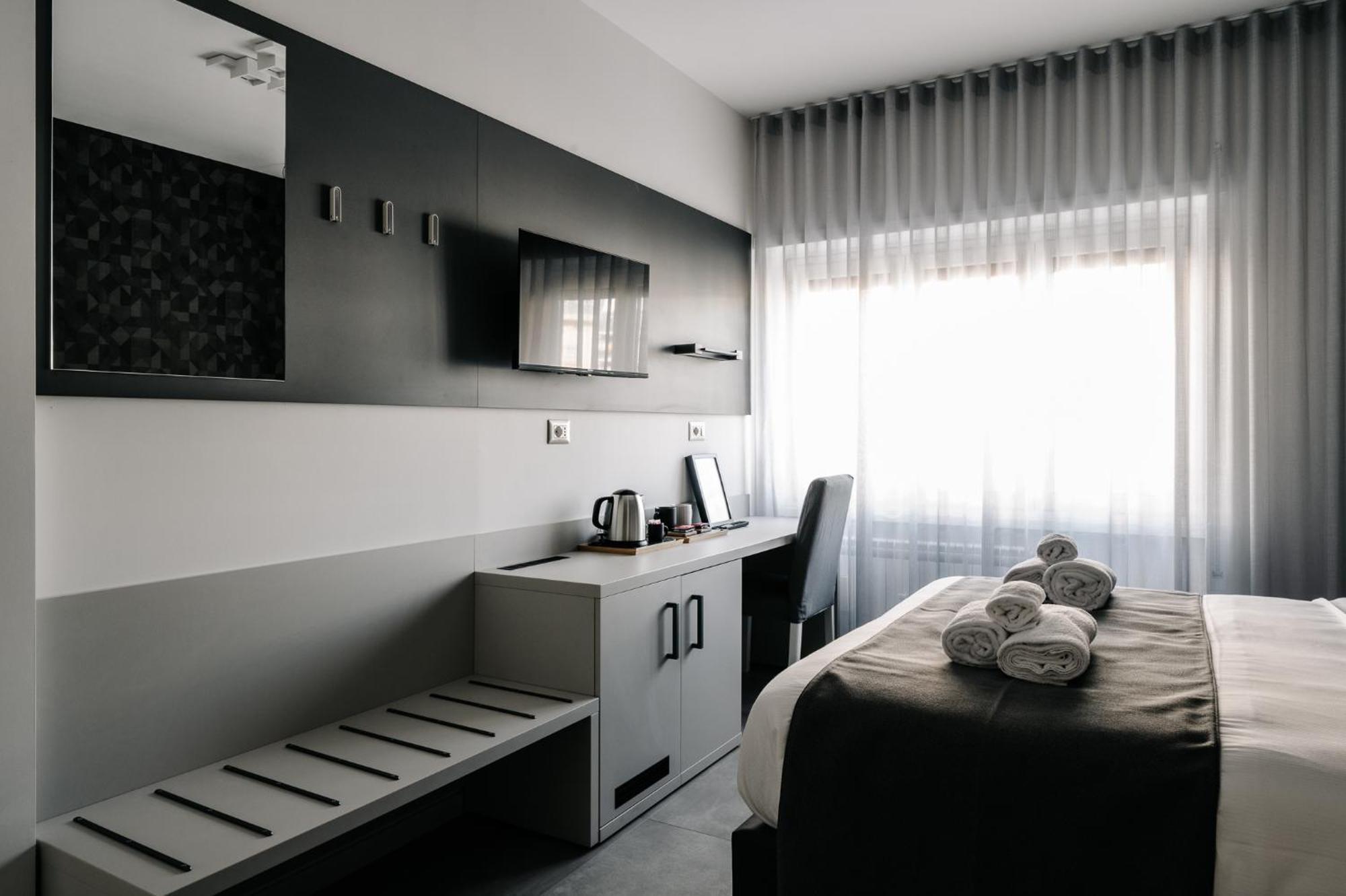 B&B Lumas โรม ภายนอก รูปภาพ