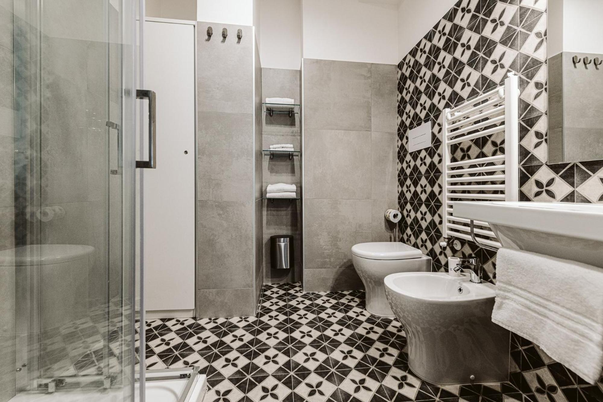 B&B Lumas โรม ภายนอก รูปภาพ